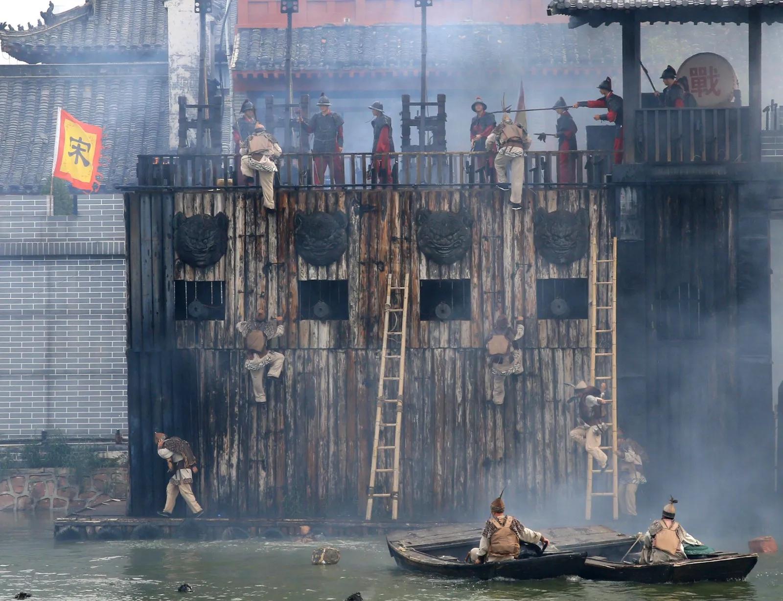 古代攻城为什么要在城门口布阵,古代攻城战士兵为什么被派上去