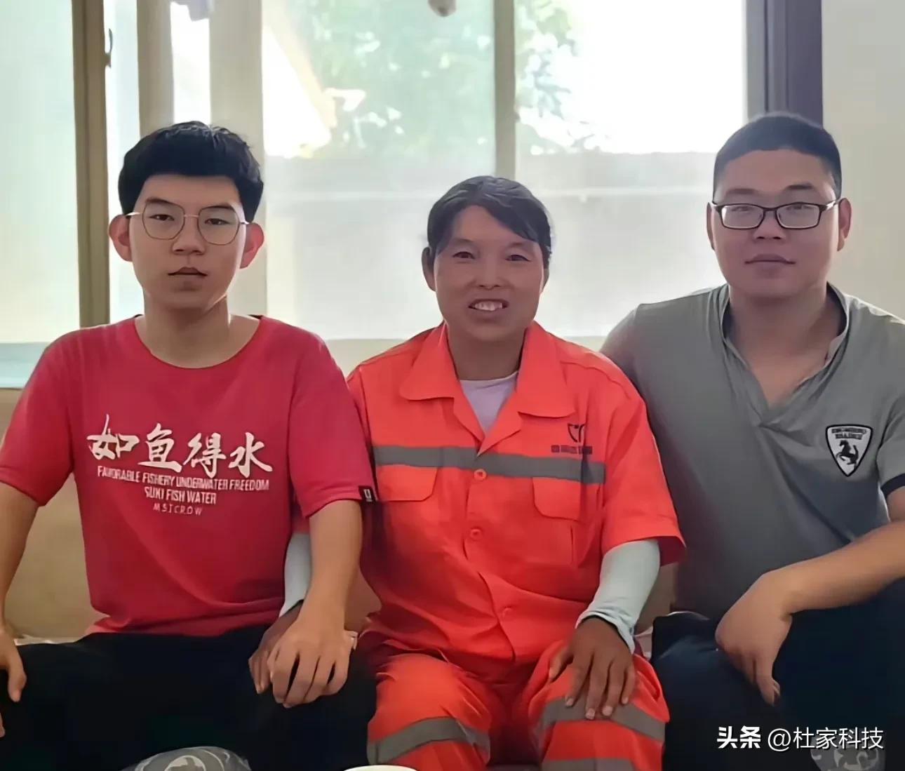 环卫工妈妈事件,环卫工妈妈最新视频