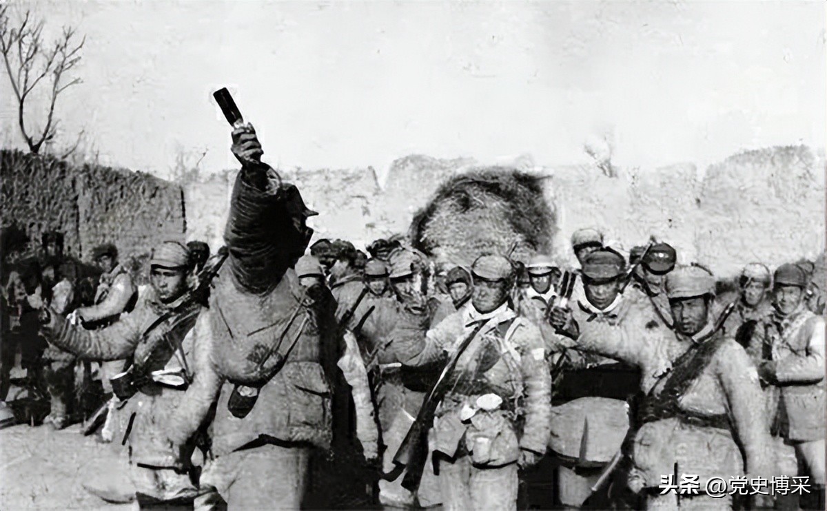 王新亭：军政兼备的开国上将，和陈赓共同打造令日军胆寒的386旅，主动让贤毛主席赞其风格高顾大局