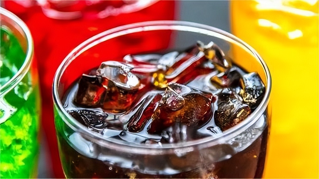 小孩子得了肾炎的症状,孩子肾炎的三大早期症状