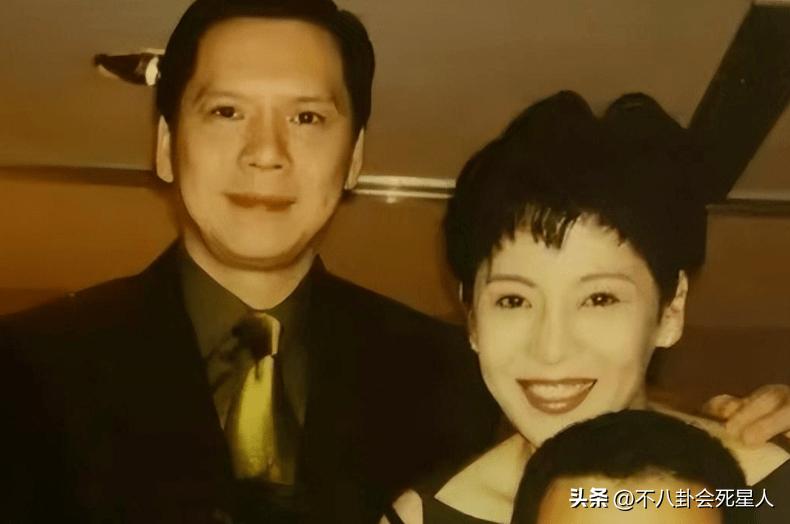 向太张兰对比,向太和张兰的对比