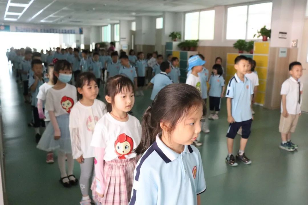 花开有时，以爱相约——济南高新区这家小学用心了