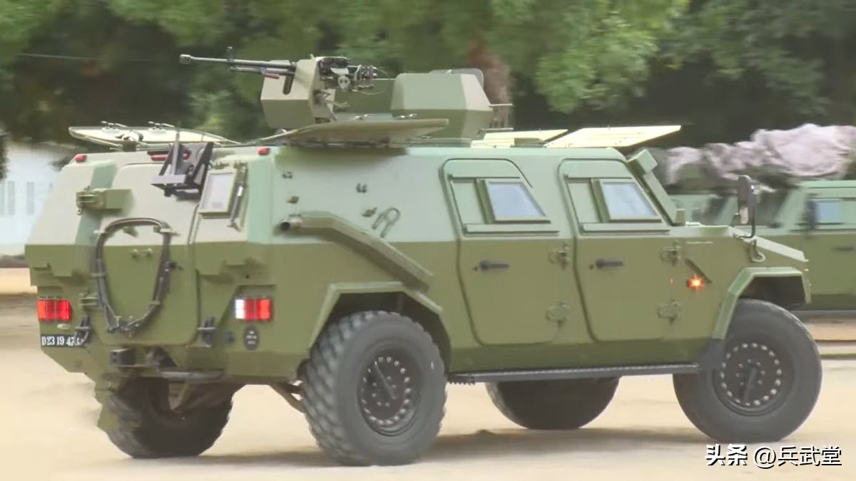 国产战车成为非洲爆款？猛士迎来第三个用户，肯尼亚引进VP14战车