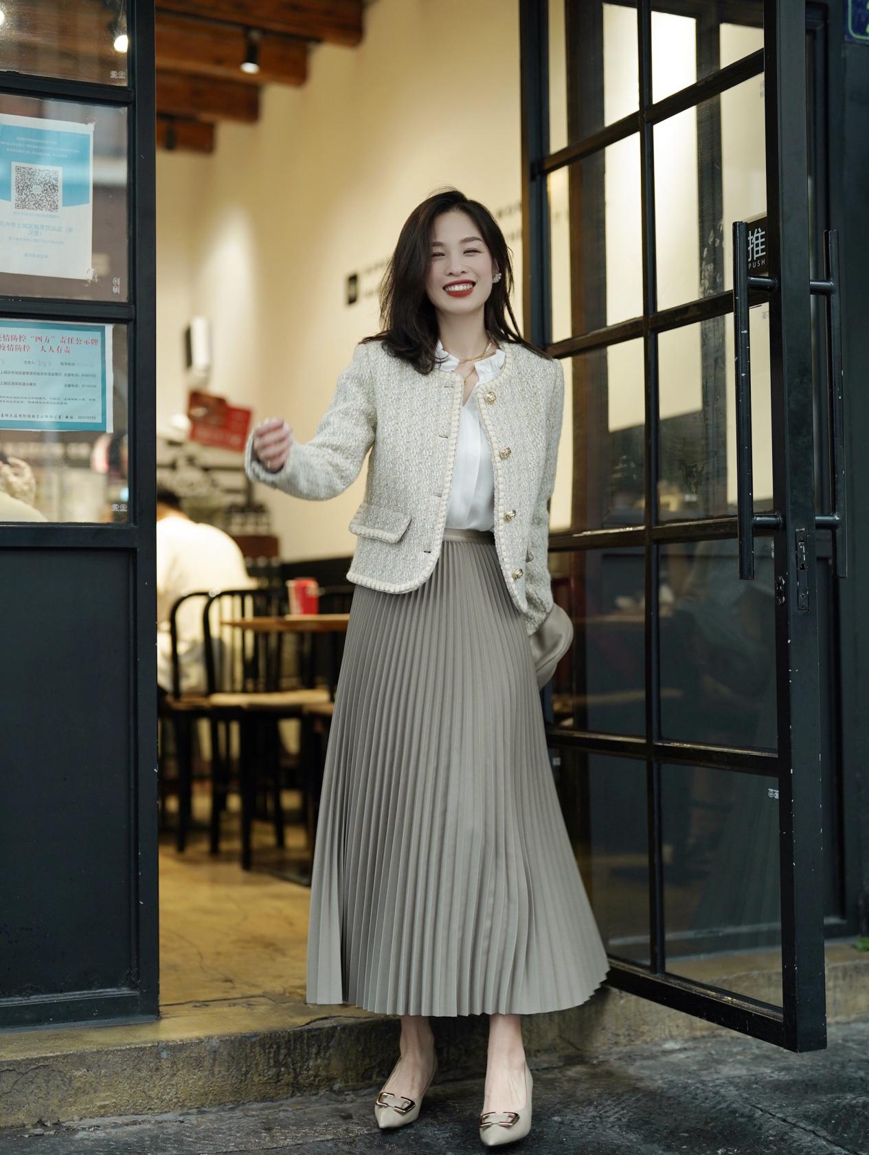 风琴褶半裙适合什么身材,半裙最流行款式