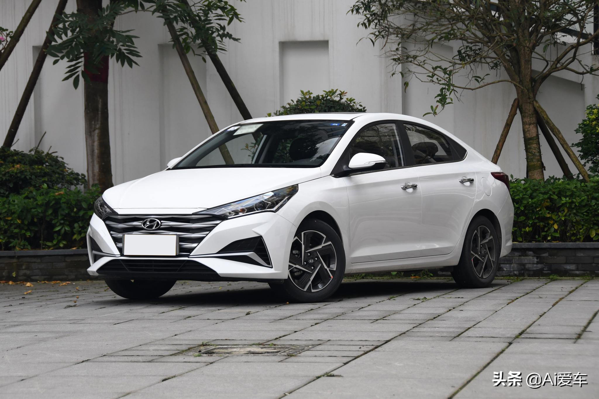 好养活价格低的车,三万左右的自动挡现代悦纳