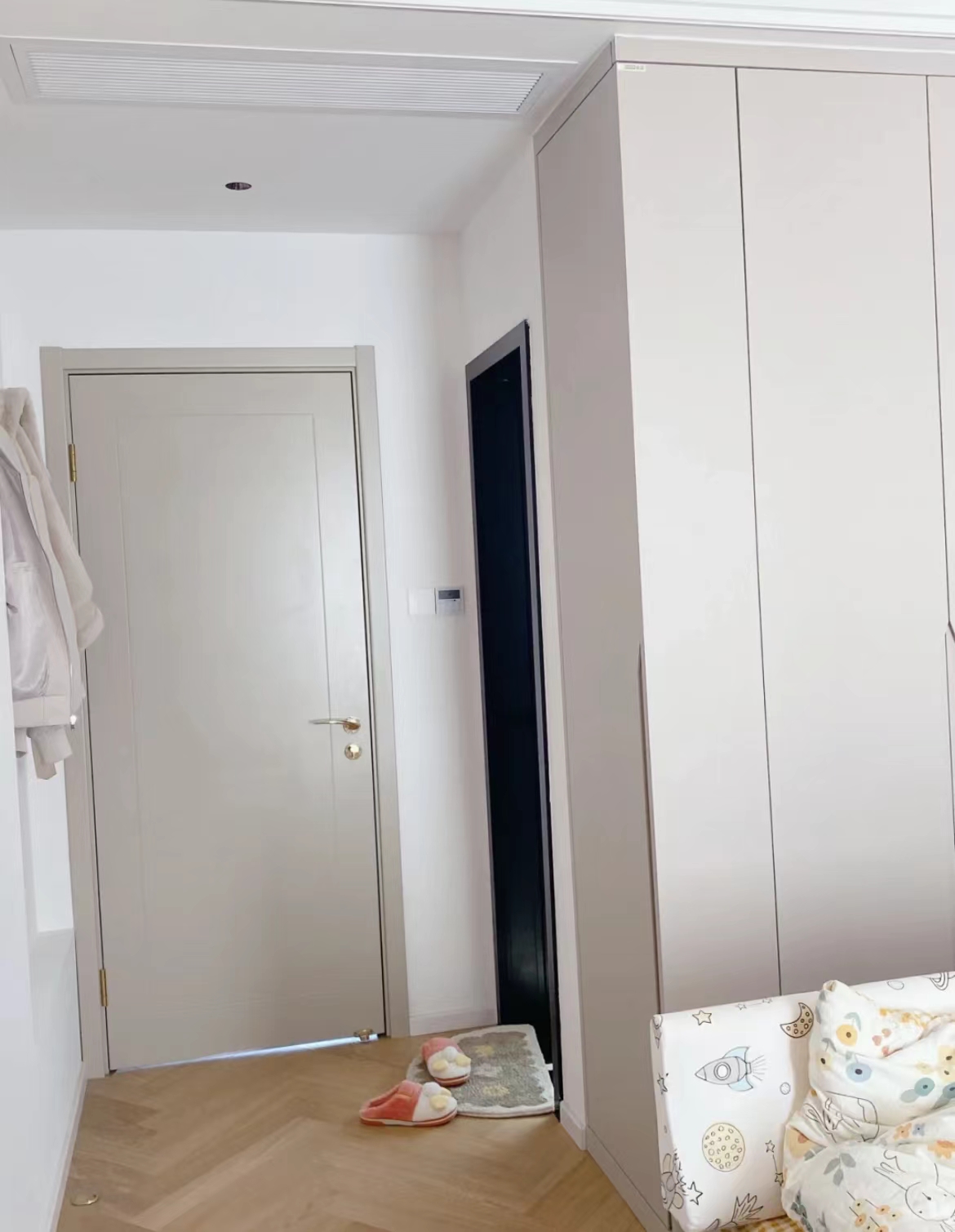 装修衣柜的四种省钱方式,装修衣柜的4种省钱方法只需2千