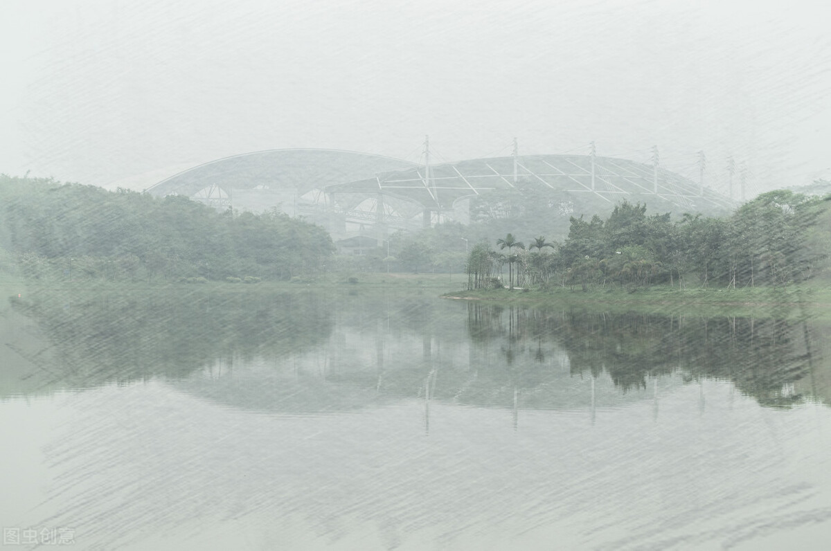 回南天地板潮湿用风扇有用吗,回南天房间潮湿可以开风扇吗