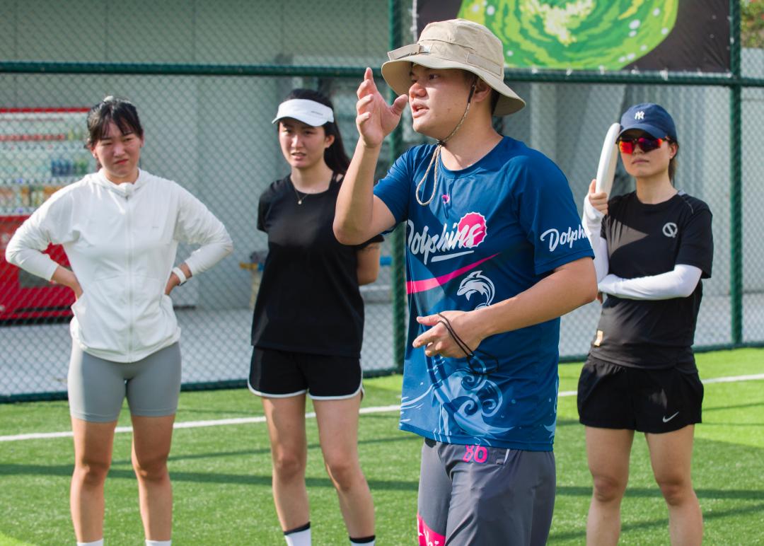 飞盘的“炙热”，热过申城的艳阳