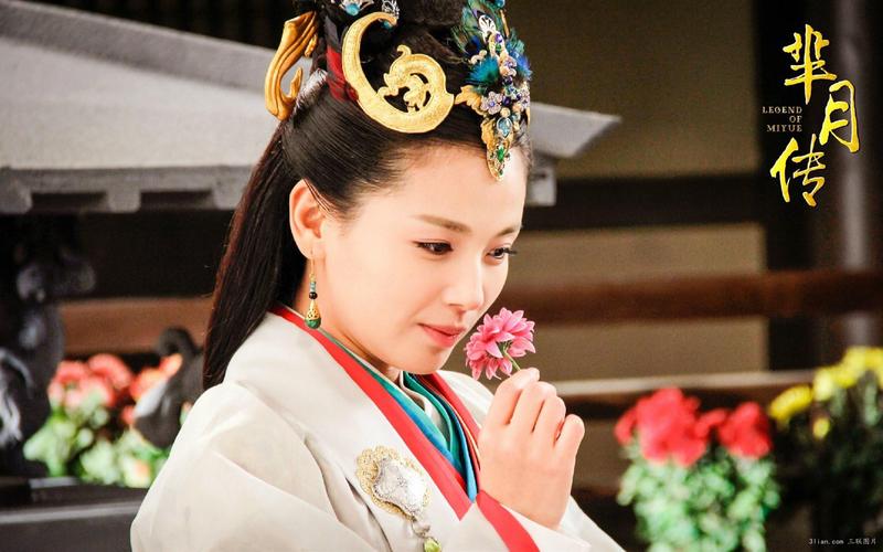 芈月传中芈月被和氏璧毒的视频,芈月传芈月被欺负芈姝霸气护妹