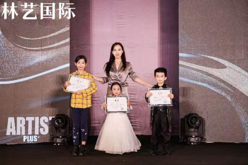 2022首席秀场全国巡演相关品牌,首席少儿模特大赛