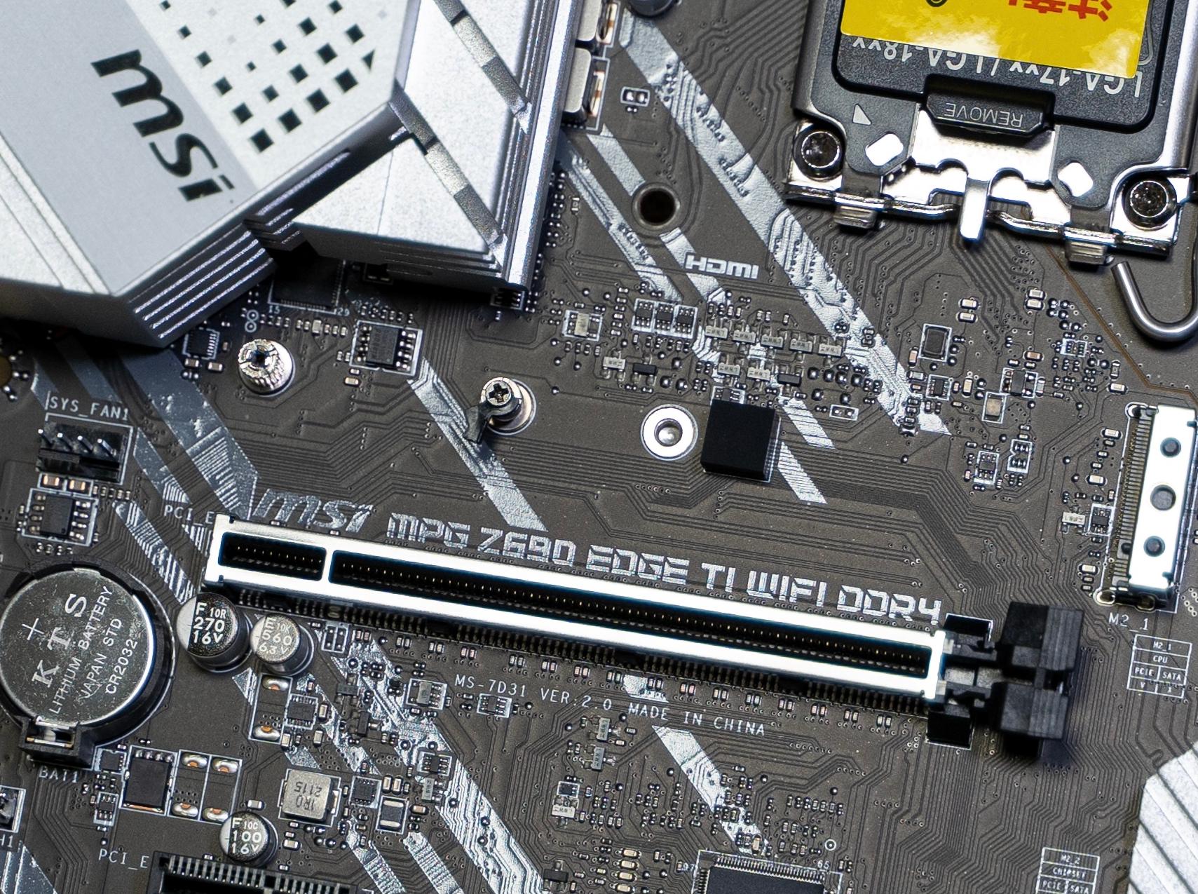 微星z690刀锋钛开箱测评,微星z690edgeti主板接口介绍