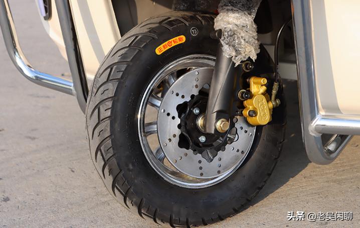 宗申电动三轮车家用接娃,老年休闲三轮车接娃