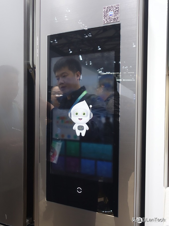 暴走两万步！海量图片带你游览2017年AWE家电展