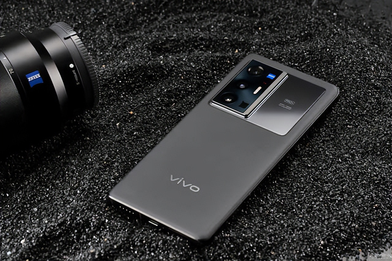 哪些手机的拍照功能媲美单反相机,拍照功能媲美单反的手机