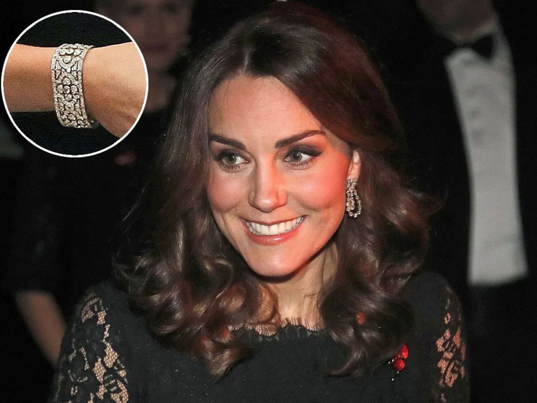 卡米拉出尽风头,卡米拉靠什么被女王认可