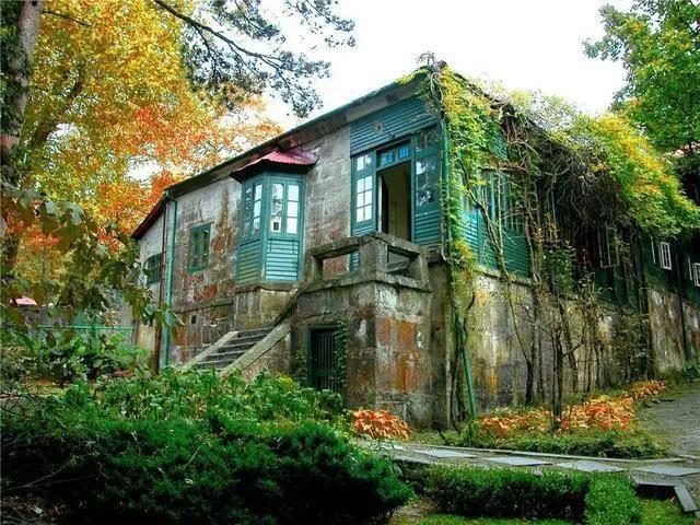 毛主席曾经两次救庐山“美庐”石刻