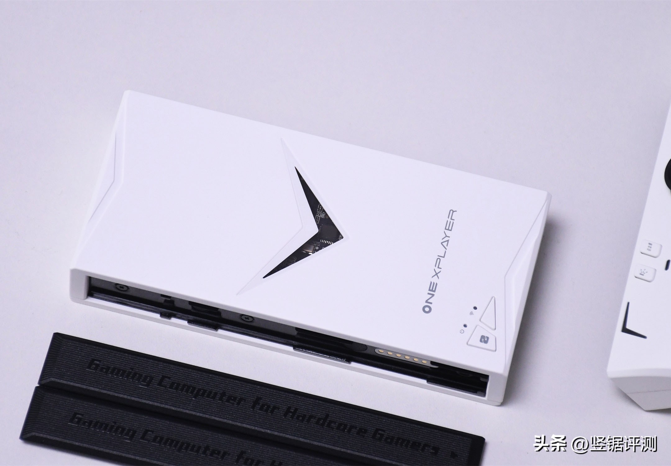 掌机多面手onexplayer2掌机评测,最新onexplayer2评测