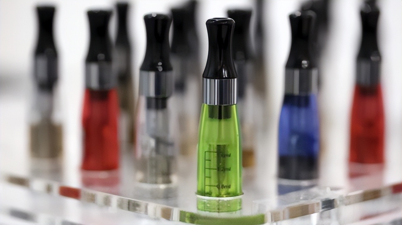 市面上的烟是怎么制作的,烟的制作过程是什么样子的