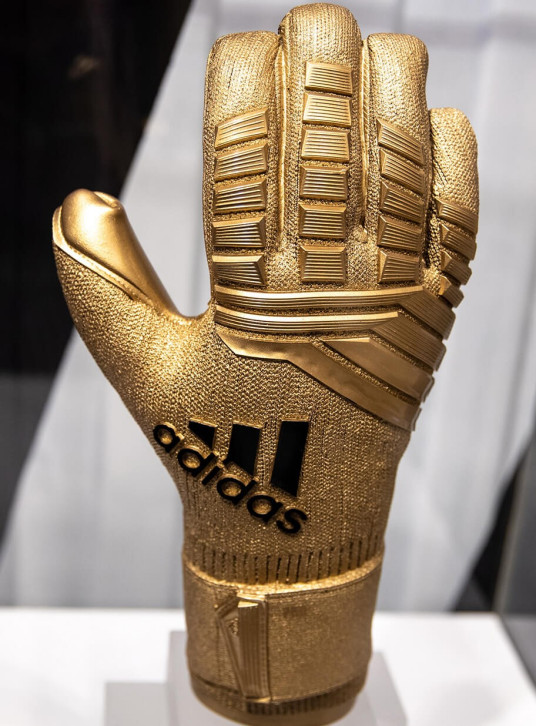 世界杯三大奖项,历届世界杯金球金靴金手套奖图解