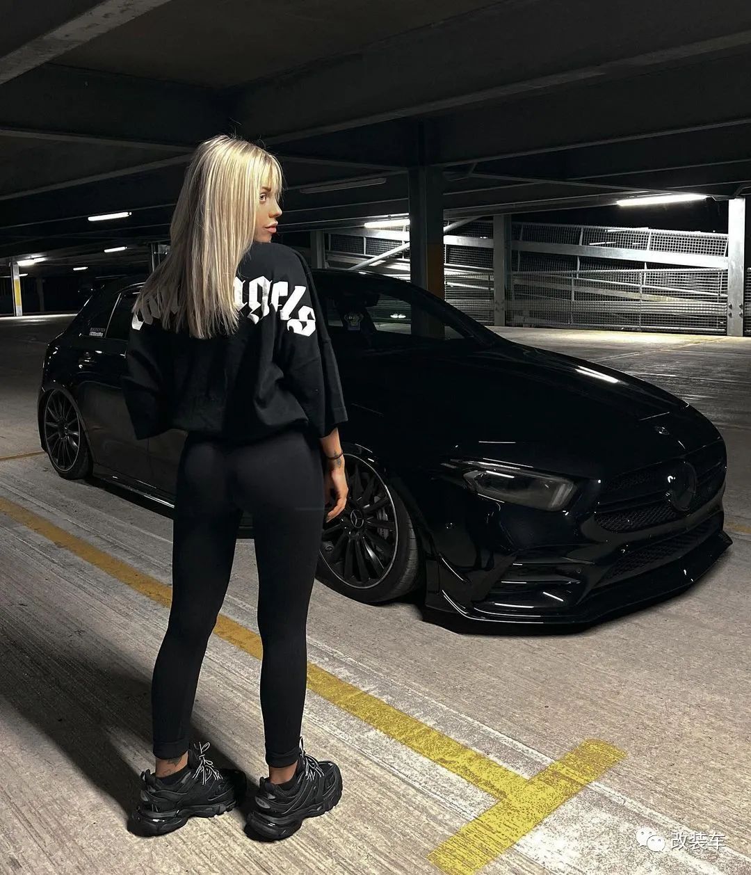 奔驰车模amga35,奔驰c级小姐姐改装