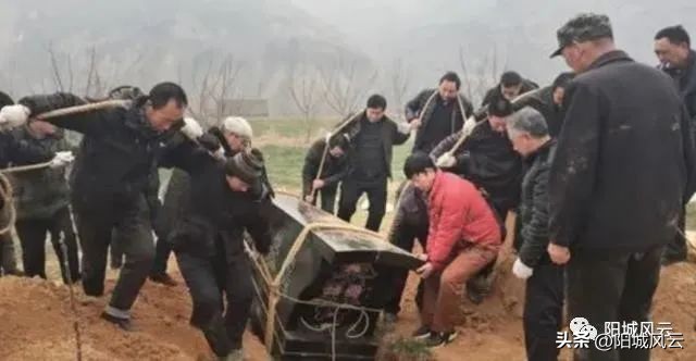 商南县丧葬习俗视频,长阳贺家坪丧葬习俗