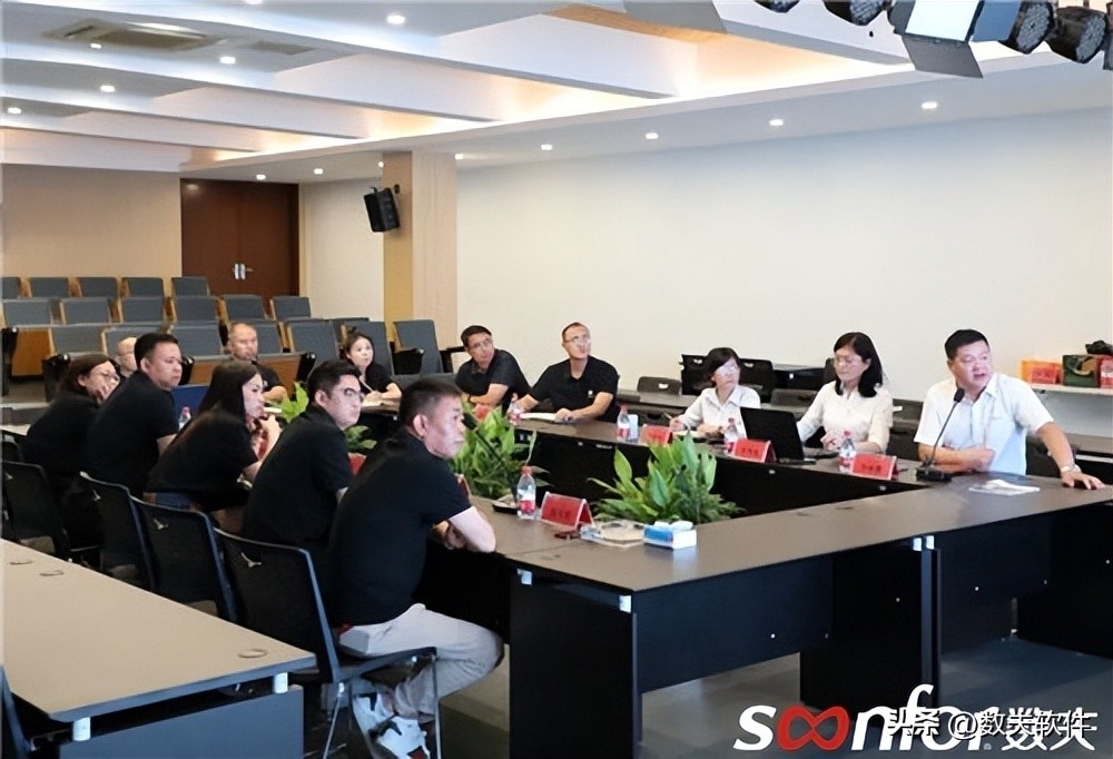 钢木办公家具领跑者“双爱家私”携手数夫软件打造数字化项目！