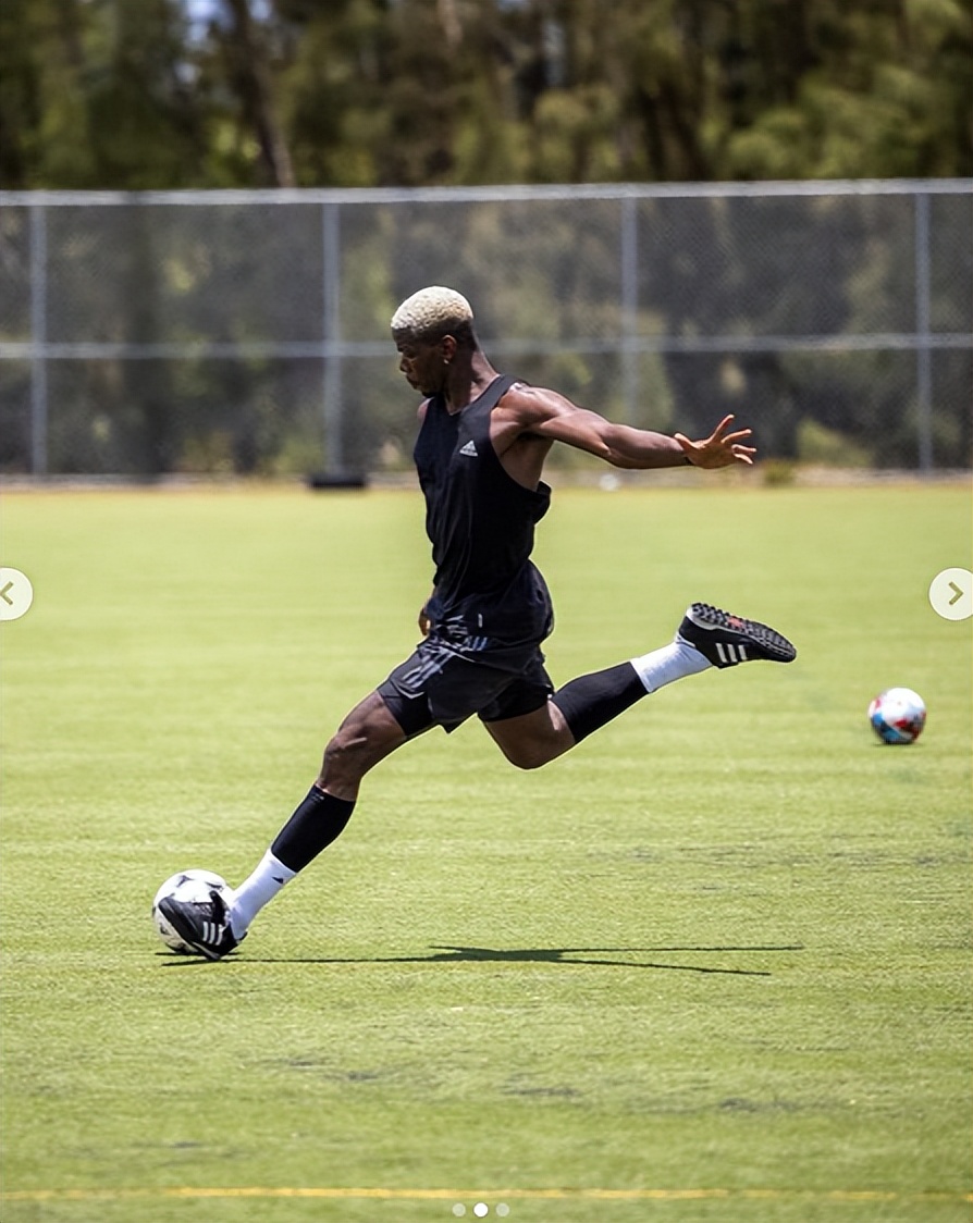 黑人球星控诉遭亲哥和发小密谋绑架，亲哥反口曝他用巫术诅咒对手