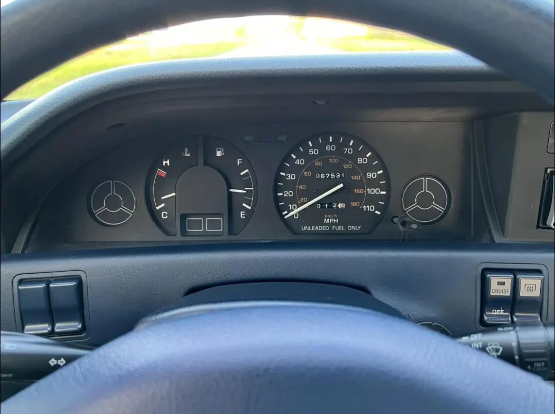 进口01款丰田花冠,大众和捷达车标区别