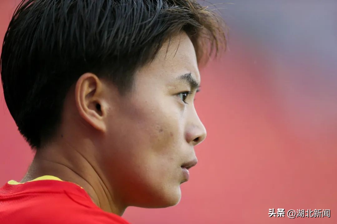 党代表履职风采,王霜党代表