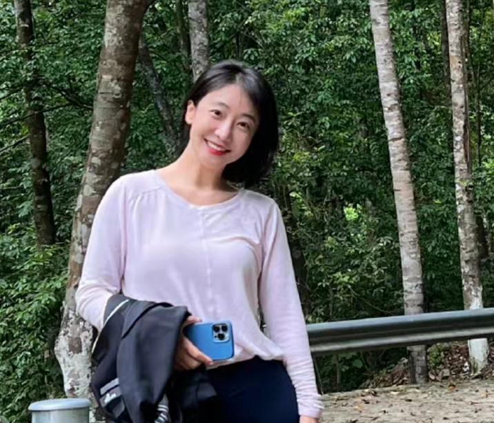 赚着中国人的钱移居国外的明星,十位出国定居明星