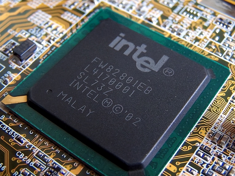 电脑主板起保护作用怎么解决,方正电脑主板是什么主板