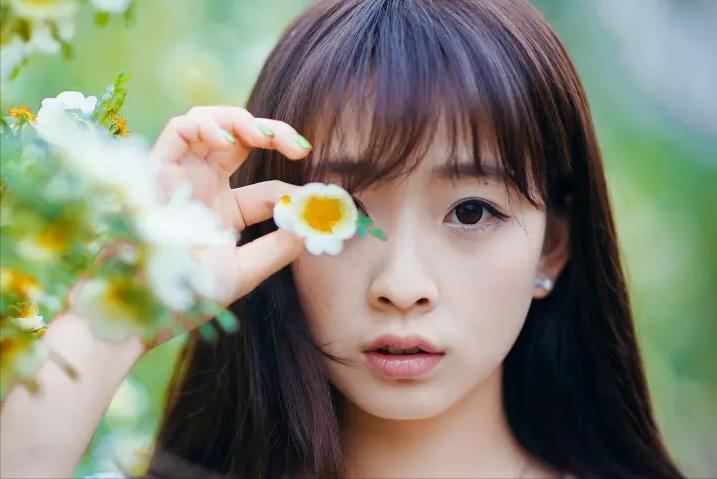 许嵩曾经火遍全国的网络歌手,许嵩能成为三大巨头的原因