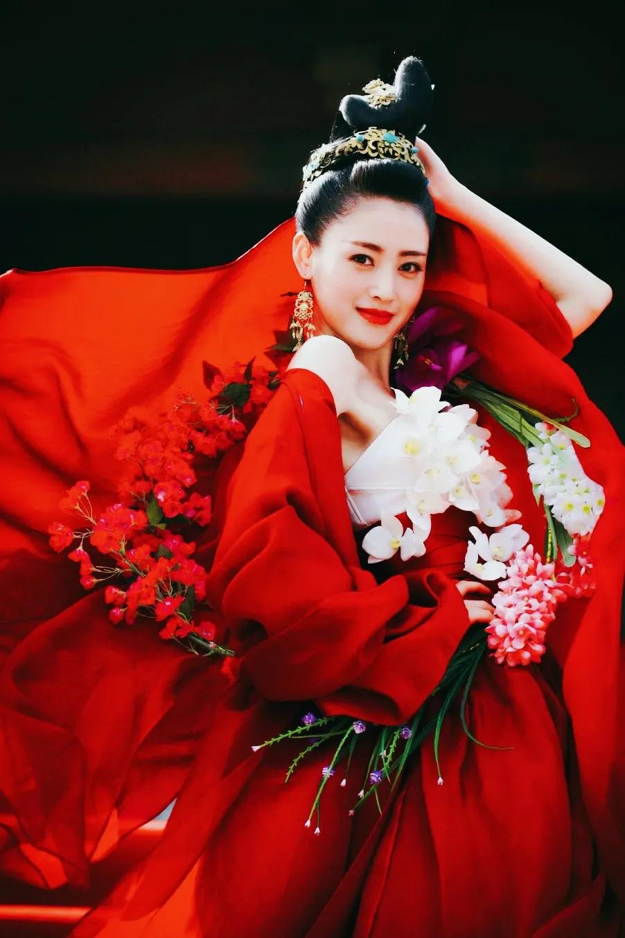 娱乐圈90后女星有哪些,娱乐圈最好看的90后女明星