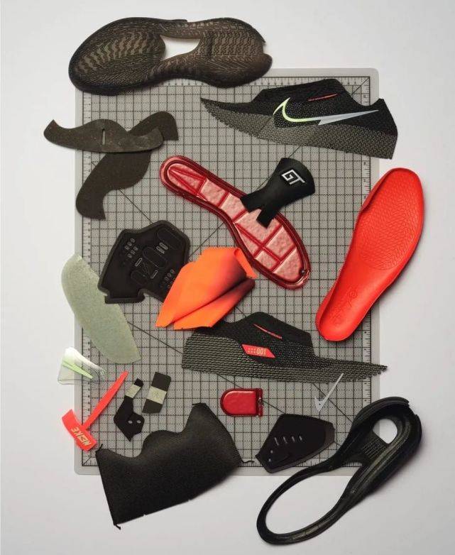 耐克篮球“情人节”限定曝光，团队鞋帅翻，AJ36郭艾伦配色有点丑