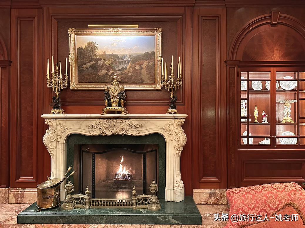 日本丽思卡尔顿酒店阴雨天高级感,大阪奢华酒店