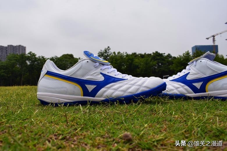 2022世界杯出场的美津浓足球鞋,2022世界杯美津浓