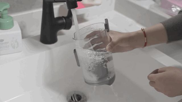 戴森吸尘器国内版和国际版哪个好,吸尘器小狗的好还是戴森的好