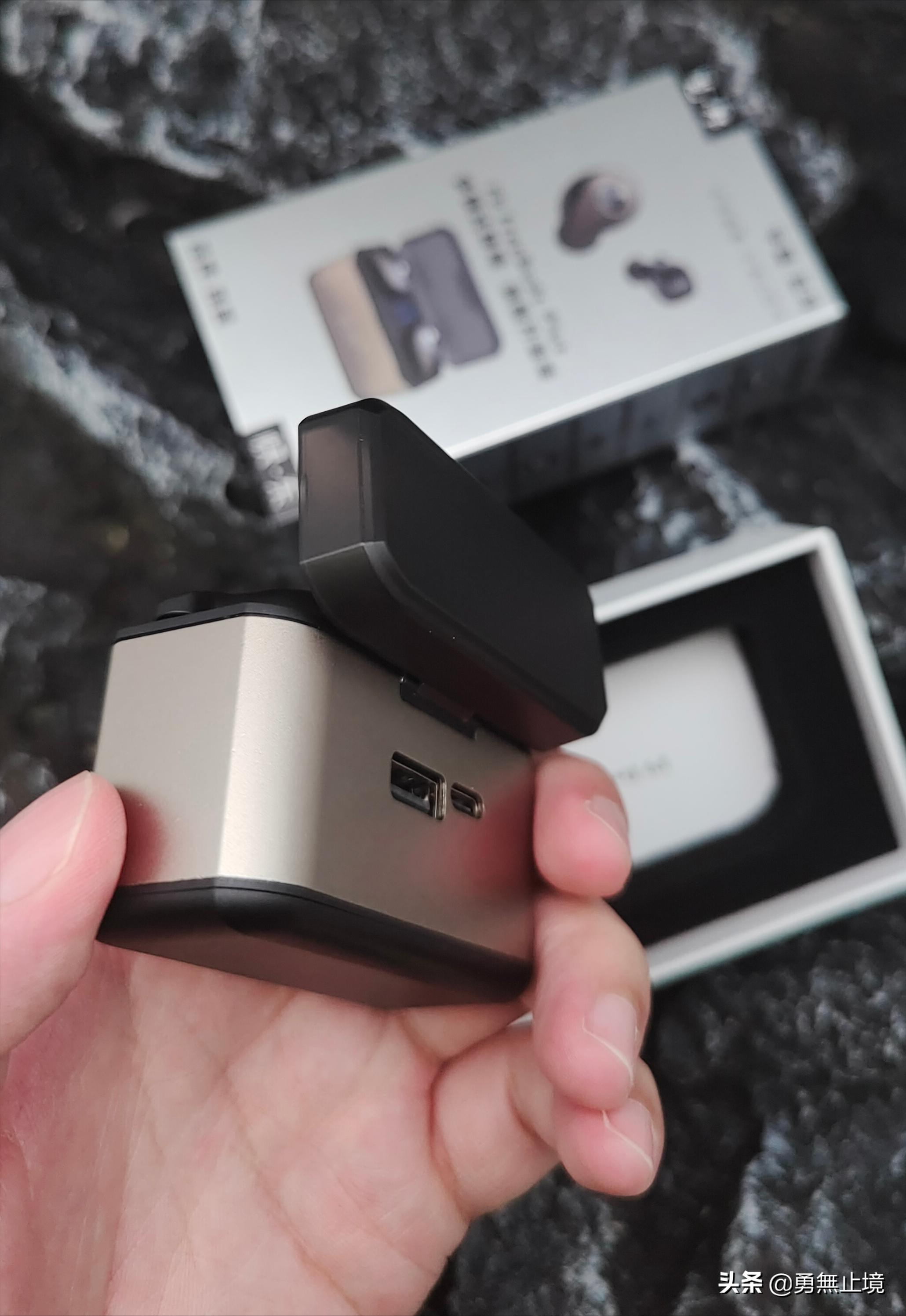 蓝牙耳机哪一款比较好一点,好用的蓝牙耳机哪款比较好