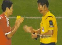 C罗：足球场的黑历史gif