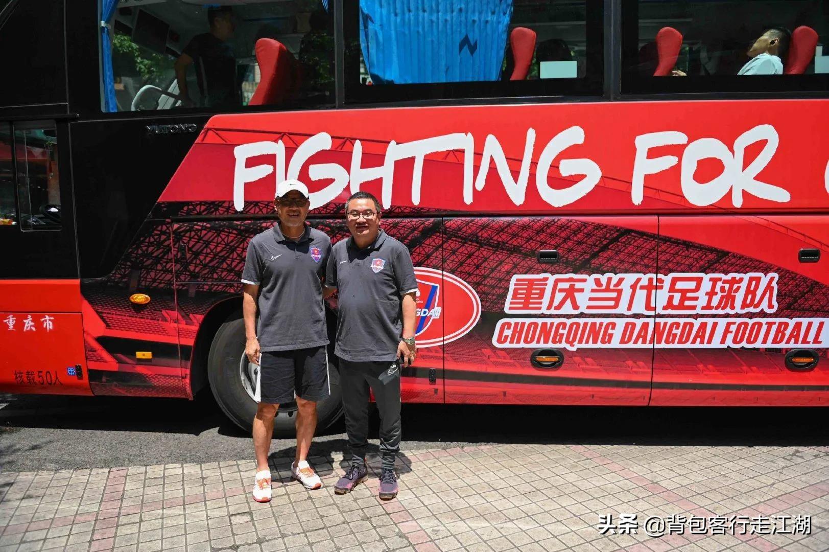 四川足球评价重庆足球,四川人支持成都还是重庆