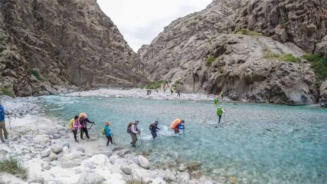 乌孙古道一路全景,行走天堂的乌孙古道