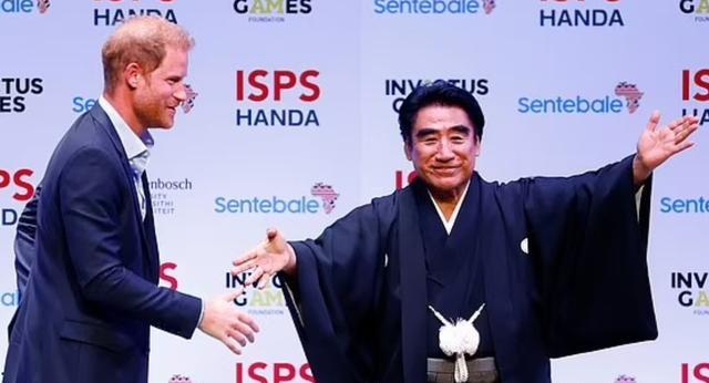 外国人评论哈里王子,哈里王子霸气发怒