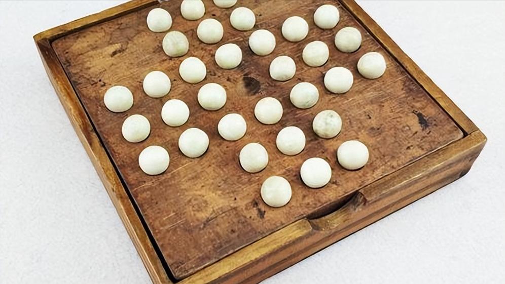 诸葛亮七大发明,历史上的诸葛亮连弩