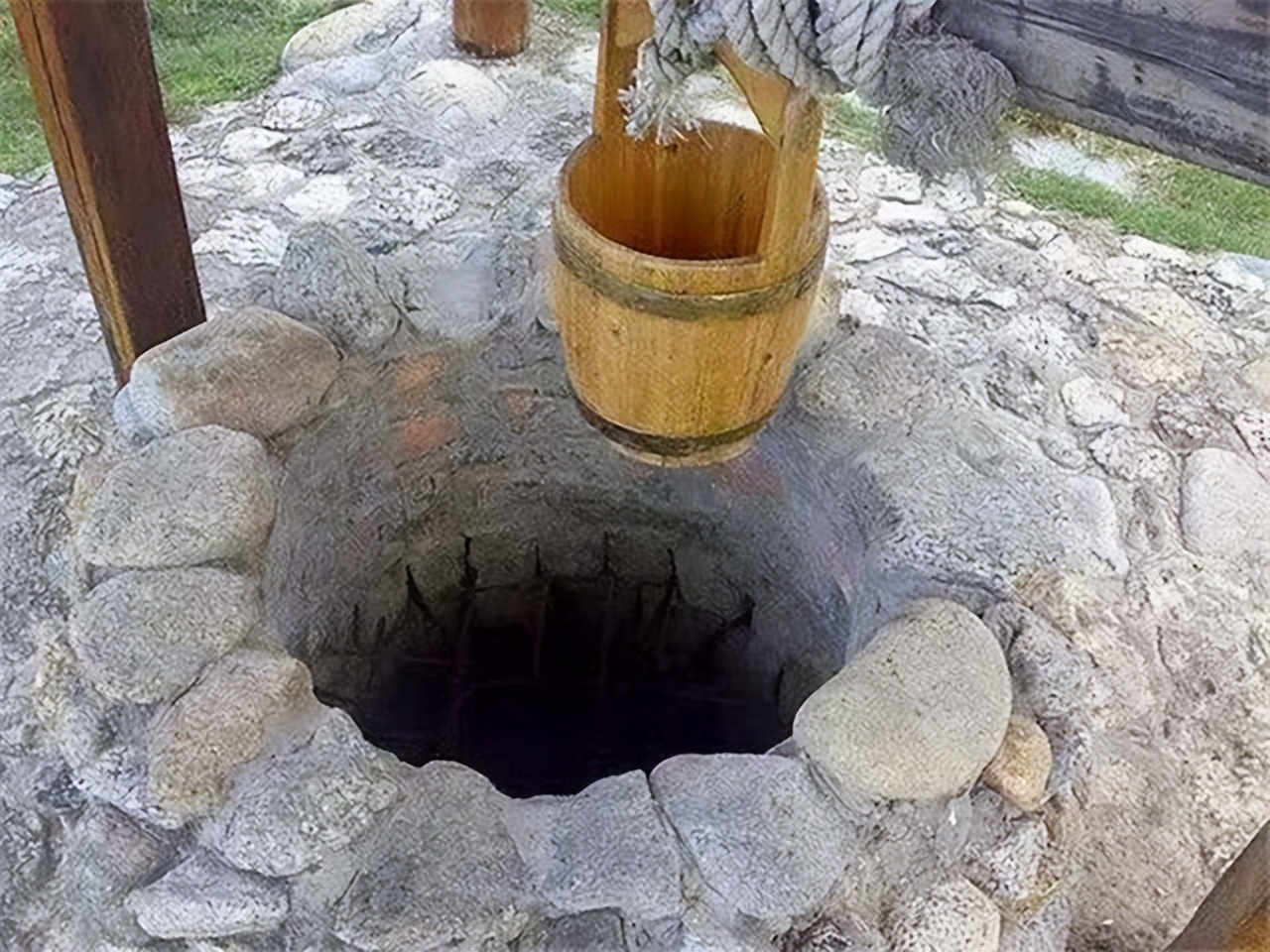 古人深井热水制冰的原理,2000年前古代热水造冰