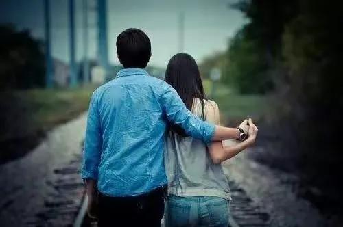 女性在被强奸后，第一时间应该做哪些事情？