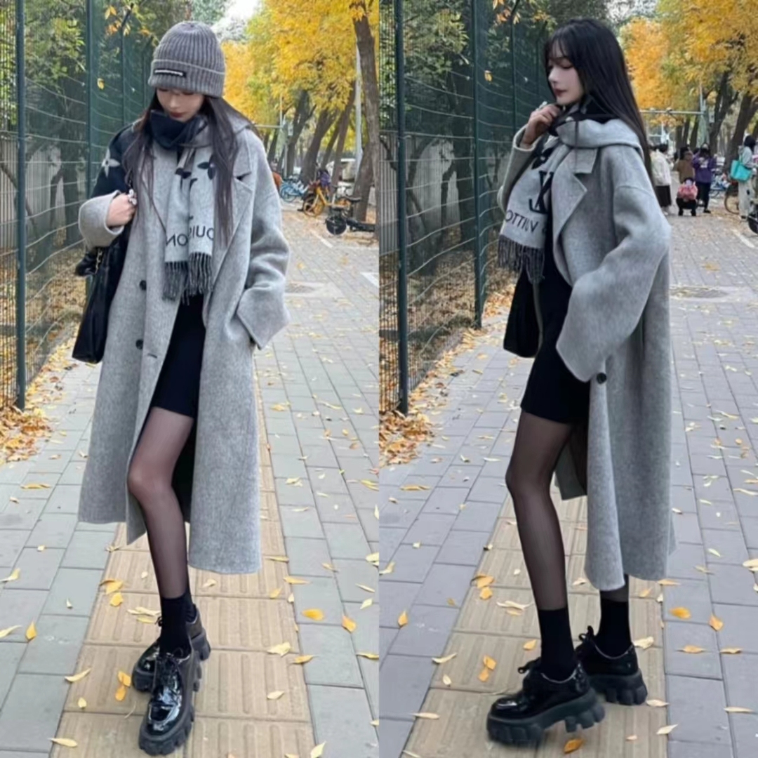 灰色大衣和黑色大衣哪个配jk好看,灰色双面羊绒牛角扣大衣小个子150