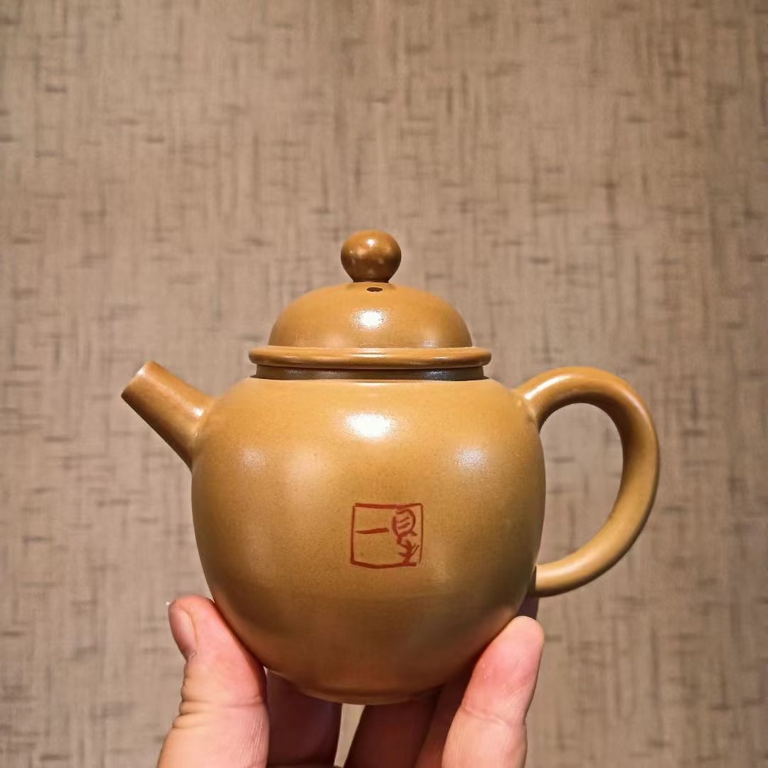 云南建水紫陶和宜兴紫砂哪个好,建水紫陶有假吗