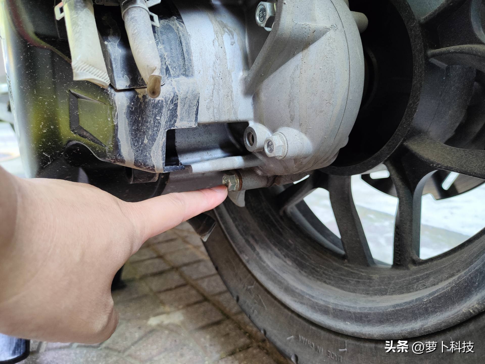 布雷斯通极宙adv150换机油,布雷斯通极宙adv150更换转向灯