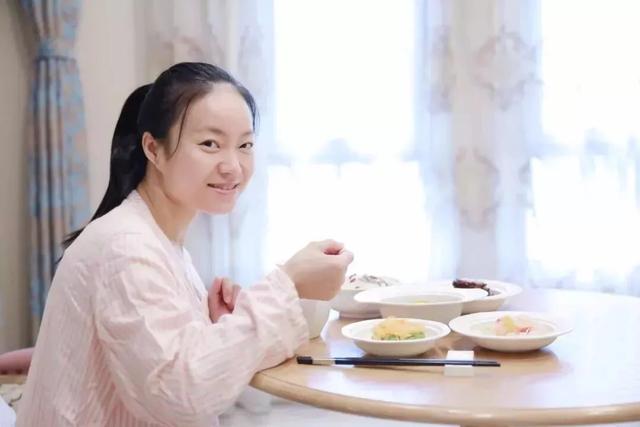 十个月奶量减少如何成功追奶,满月后如何追奶最快最有效