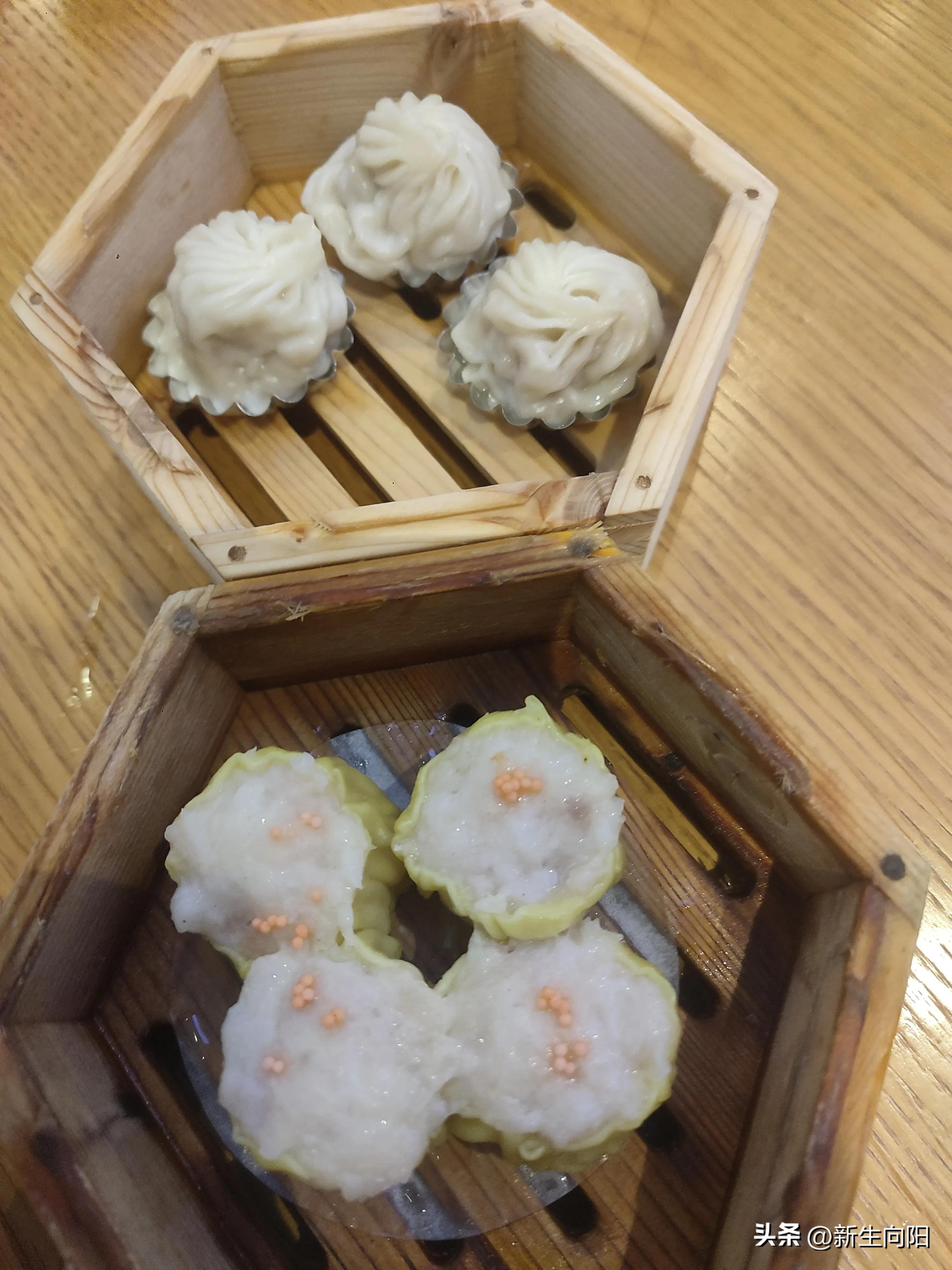 长隆野生动物园两大一小,长隆野生动物园一家三口